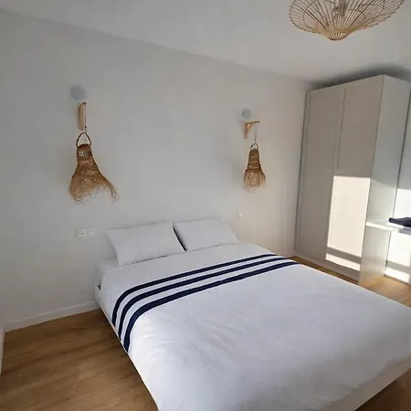 펜션 Maison Moderne Avec Jardin Proche *