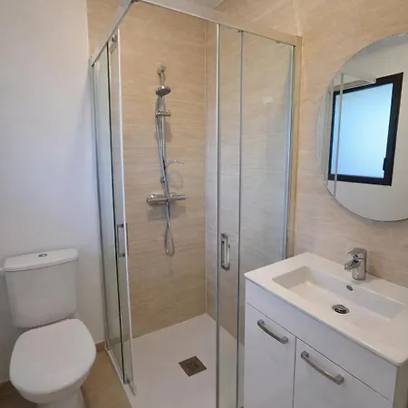 Maison Moderne Avec Jardin Proche * ליון-סור-מר