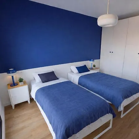 Maison Moderne Avec Jardin Proche * ליון-סור-מר