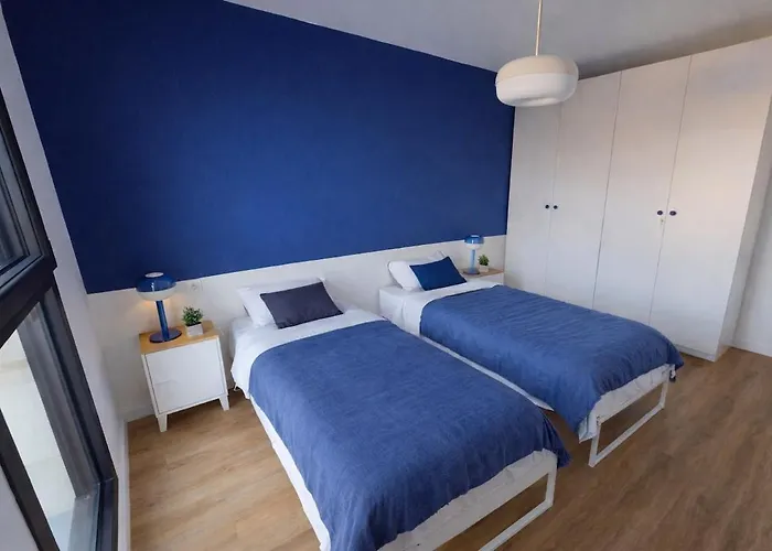 Maison Moderne Avec Jardin Proche * ליון-סור-מר